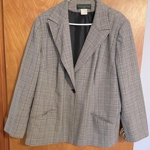 Womens blazer size 20